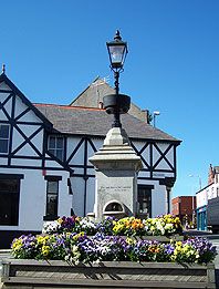 Neston-Cross-Bushell-Fountain